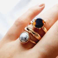 انگشتر طلایی چند تایی نگینی مدل چند رنگ