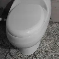 توالت فرنگی با کیفیت درجه ۱