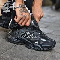 کتونی مشکی تمام لژ تانکی آدیداس i|کیف، کفش، کمربند|تهران, پرستار|دیوار