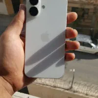 آیفون 16 سفید 128GB (قابل معاوضه)
