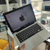 مک بوک اپل اصلی فوق العاده جذاب core i5 رم ۸ SSD