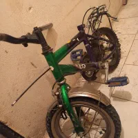دوچرخه ۱۲ نیاز ب تعمیر و توافقی