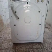 ماشین لباسشویی 7 کیلویی|ماشین لباسشویی و خشک‌کن لباس|کاشان, عربها|دیوار