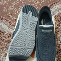 اسکیچرز ویتنام سایز42|کیف، کفش، کمربند|پیشوا, |دیوار