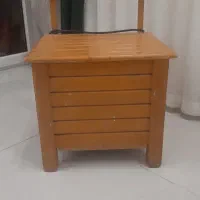 صندلی چوبی