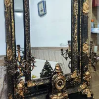 آیینه و شمعدان