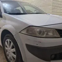 مگان اتومات ۲۰۰۰