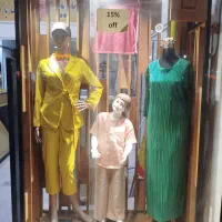 دکور پوشاک|فروشگاه و مغازه|کرمان, |دیوار