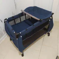 پارک کودک و تخت نوزاد|تخت و صندلی بچه|بومهن, |دیوار