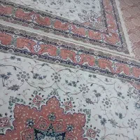دو عدد فرش ۹ متری سالم