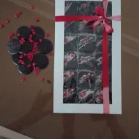 شکلات مغز دار ۱۸ عددی مناسب کادو|خوردنی و آشامیدنی|تهران, یافت آباد جنوبی|دیوار