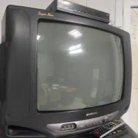 تلویزیون ۲۱اینچ سامسونگ با دستگاه فلش خور