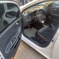 جک j4 مدل ۱۴۰۱