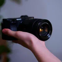 دوربین sony a6400 با لنز 50