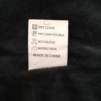 لباس زمستانی خارجی|لباس|قم, مسجد امام حسن|دیوار