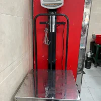 باسکول ۲۰۰ کیلویی محک