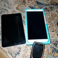 دو عدد تبلتLenovo. HuAwei و گوشی