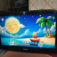 یک دستگاه ال سی دی ۳۲ سامسونگ