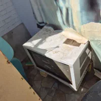 کولر گازی پنجره ای ۱۸ هزار|کولر گازی و فن‌کوئل|شیراز, بعثت|دیوار