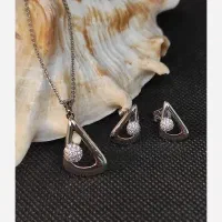 کادویی|بدلیجات|قم, امامزاده ابراهیم|دیوار