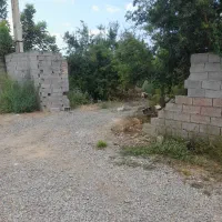 فروش-زمین-داخل-بافت-مسکونی-با-سند-و-جواز