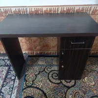 میز تحریر وصندلی چرخشی