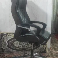 صندلی اداری سالم|صندلی و نیمکت|مشهد, فارغ التحصیلان|دیوار