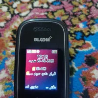 یک عدد گوشی رم خور تاشو دوربین‌دار و کاملاً سالم و