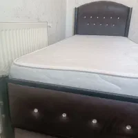 تخت تک نفره باتشکر طبی