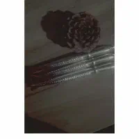 رژلب و خط چشم