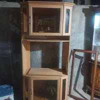 کمد زیر تلویزیونی و کمد ویترینی کارکرده ولی سالم