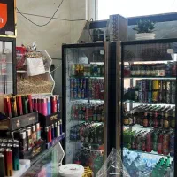 فروشنده سوپر مارکت