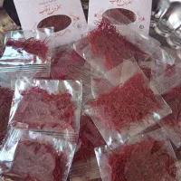 زعفران نگین طبیعی خشک ،عیار بالا|خوردنی و آشامیدنی|قم, شهرک مهدیه|دیوار