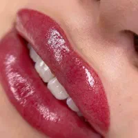 خدمات آرایش دائم و تتو