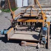 دستگاه بلوک 20*40دوموتوره 5قالبه درحد نو