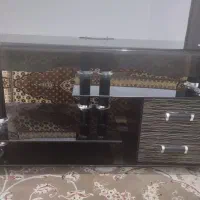 میز تلویزیون در حد نو