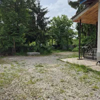 ویلای جنگلی کوهستانی با سقف چوب روس|اجارهٔ کوتاه‌مدت ویلا و باغ|کلاردشت, |دیوار