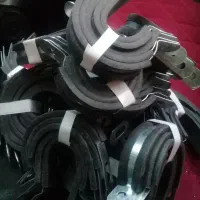 بست گالوانیزه عایقدار سایز ۲۸ یک بسته ۱۰۰ تایی