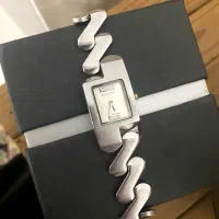 ساعت استیل گوچی