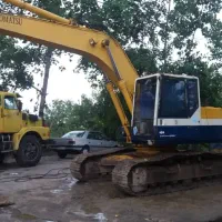 بیل مکانیکی کوماتسو خط۵|خودرو سنگین|رشت, عینک|دیوار