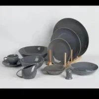 سرویس۶ نفره سرامیکی و قاشق چنگال۶ نفره ناب استیل