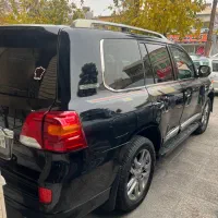 تویوتا لندکروز ۲۰۱۱ فول ۶۰ ساله رنگدار|خودرو سواری و وانت|شیراز, سینما سعدی|دیوار