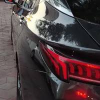 کی‌ام‌سی J7، مدل ۱۴۰۱