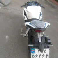 موتور سی بی ار ۳۰۰
