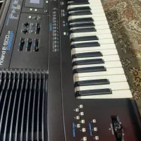 Roland e500 or
