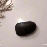 سنگ مشکوک به شهابسنگ فروشی