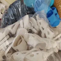 دمپایی تعداد|کیف، کفش، کمربند|اصفهان, جاوان|دیوار