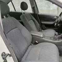 بنز کلاس C C240 دنده‌ای، مدل ۲۰۰۲|خودرو سواری و وانت|تهران, آذری|دیوار