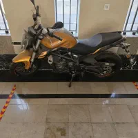 بنلی ۲۵۰ جفت سیلندر