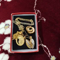 مقداری طلا برا فروش گرمی ۲۰۰بالا تابلو